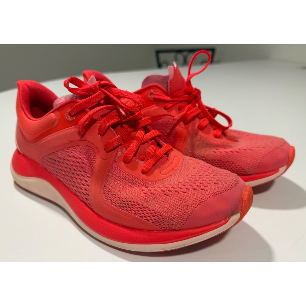 Lululemon Chargefeel Low Workout Shoes Flare Pink Mist Red Womens 8.5 LW9EF3S